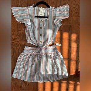 Kids matching top & shorts. Size 10-12